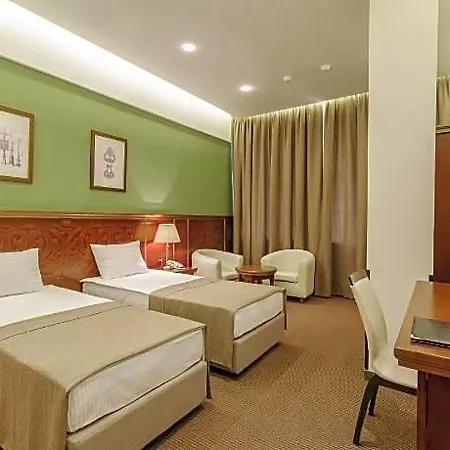 Alarus Luxe & Restaurant