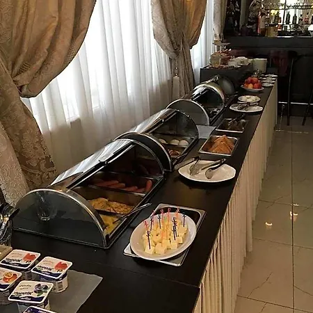 Alarus Luxe & Restaurant אודסה