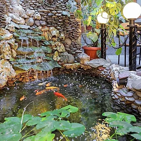 מלון Alarus Luxe & Restaurant אודסה